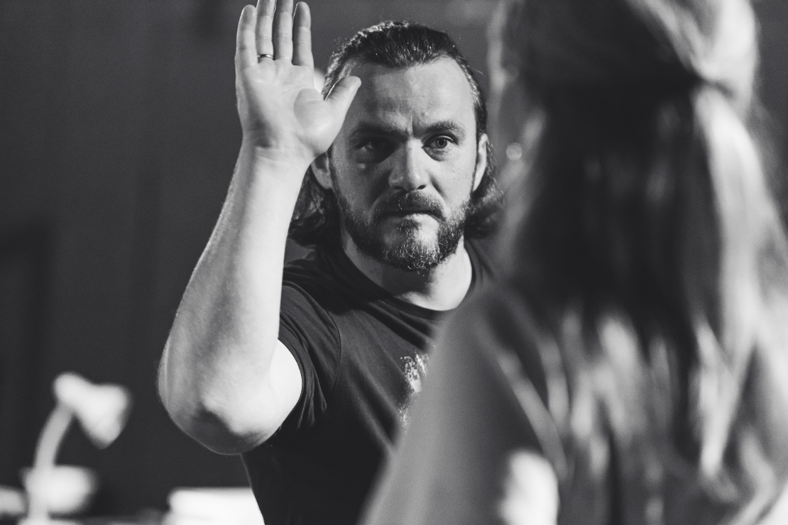 Dailes teātrī top "Krietnā puiša rituāla nokaušana".