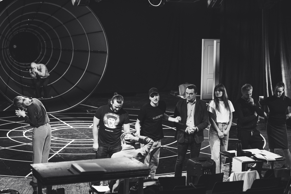 Dailes teātrī top "Krietnā puiša rituāla nokaušana".