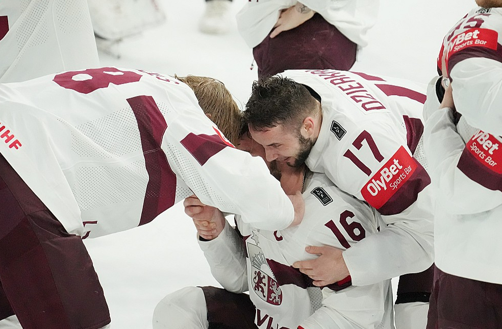Latvijas hokeja izlasei pirmās spēles pēc maijā piedzīvotā bronzas triumfa pasaules čempionātā būs novembrī Rīgā pret Franciju.