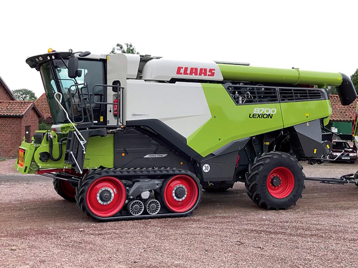 'Claas Lexion 8700' kombains.
