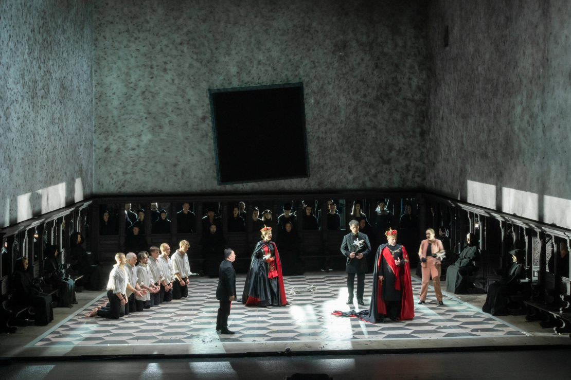 Džuzepes Verdi operas "Dons Karloss" jauniestudējums.