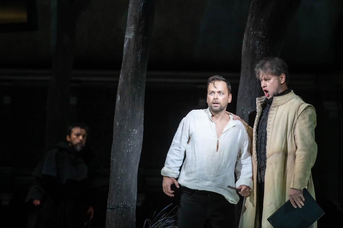 Džuzepes Verdi operas "Dons Karloss" jauniestudējums.