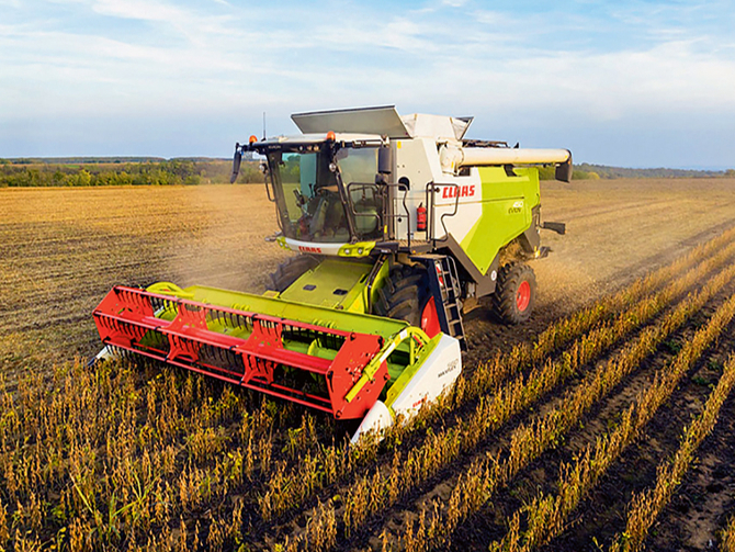 'Claas Evion 450' kombains. 