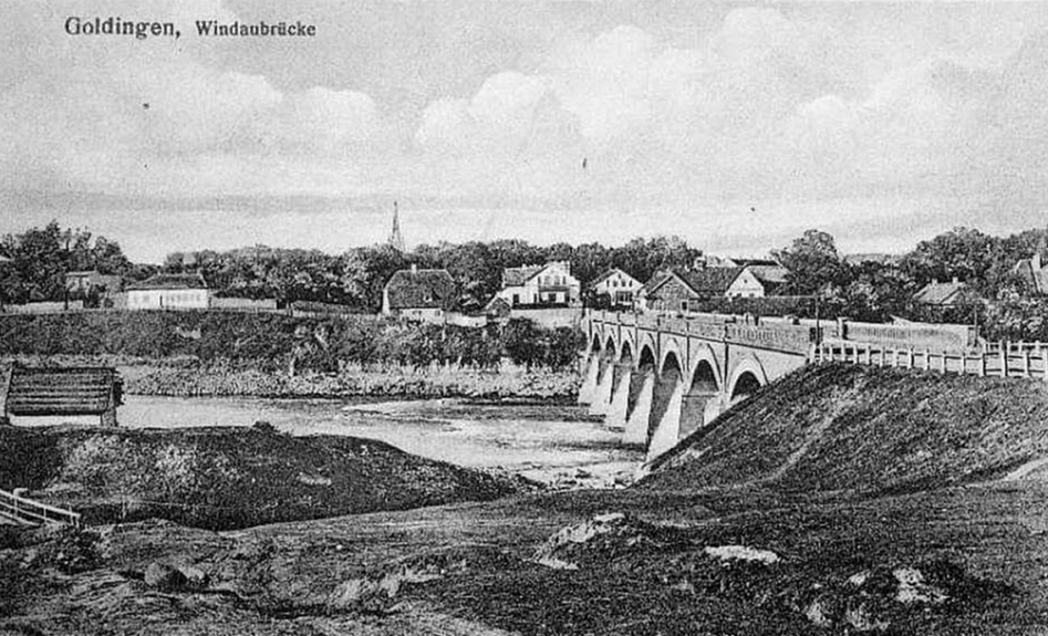 Kuldīga un tilts 20. gs. sākumā.