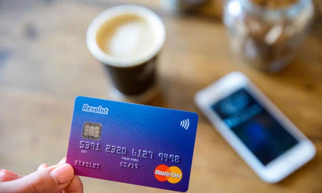 Revolut karte.