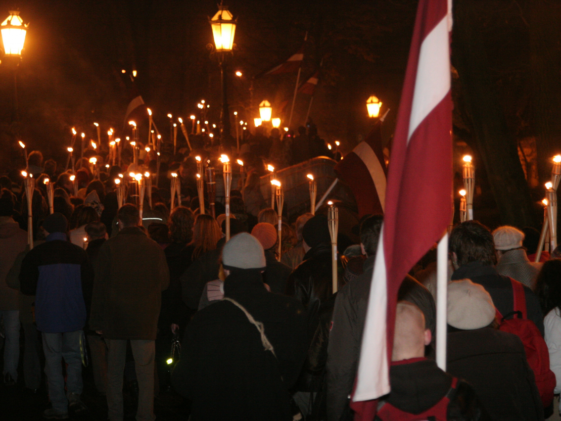 Lāpu gājiens 18. novembrī.