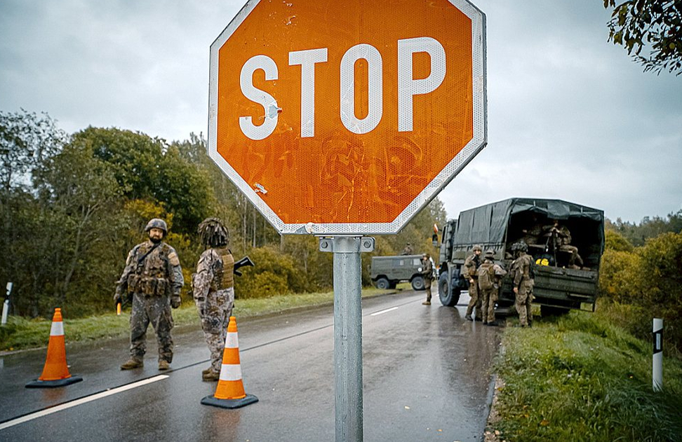 Katram garāmbraucējam jāpieņem – būs jāparāda dokumenti.