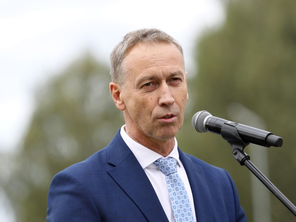 Alūksnes novada pašvaldības domes priekšsēdētājs Dzintars Adlers.