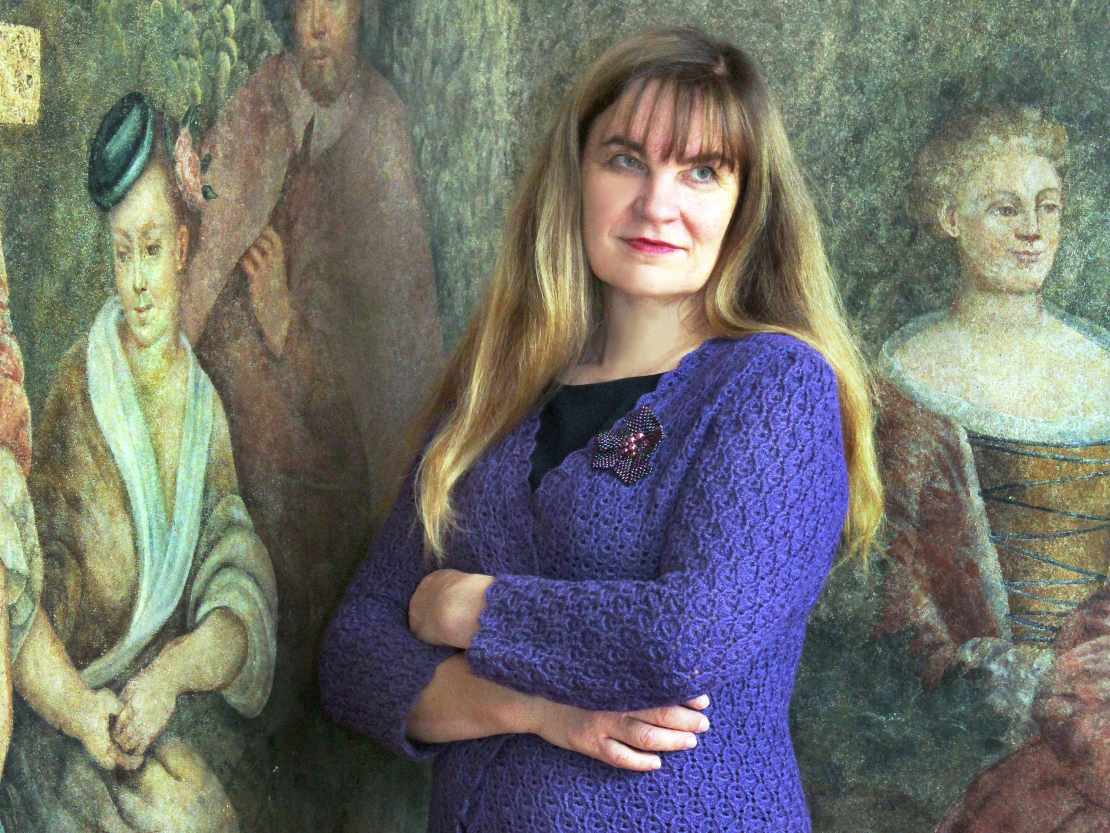 Grezns tamborēts kardigans.