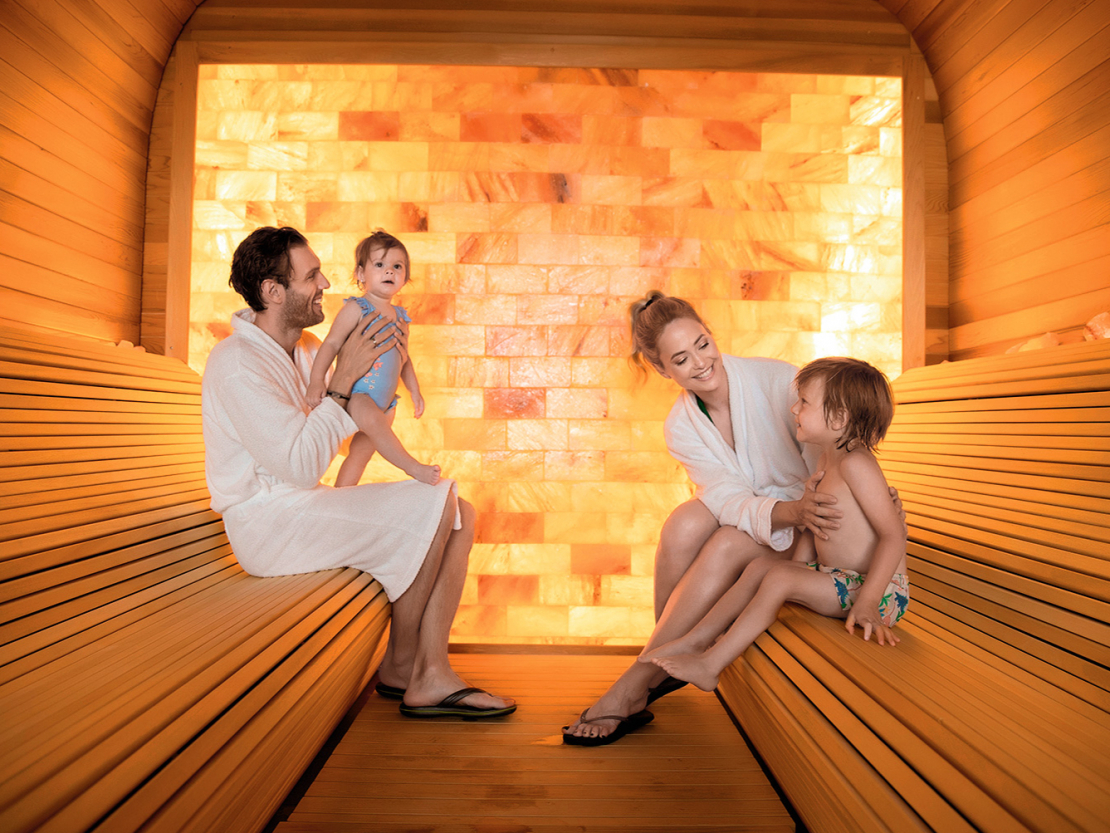 Īpaši kursa veidā (10 seansu) sāls procedūras nāk par labu arī bērniem ar vājāku imunitāti,