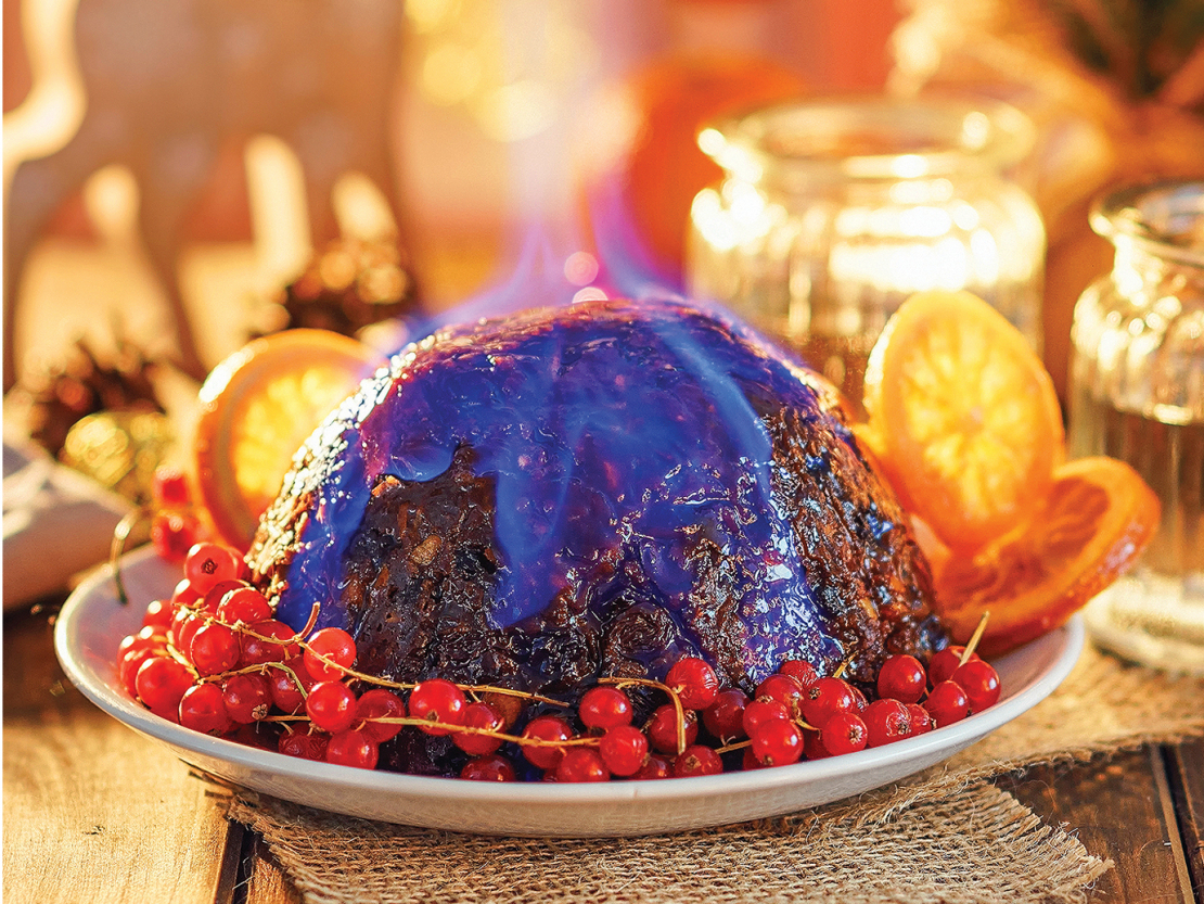 Angļu kēkss ar rozīnēm.