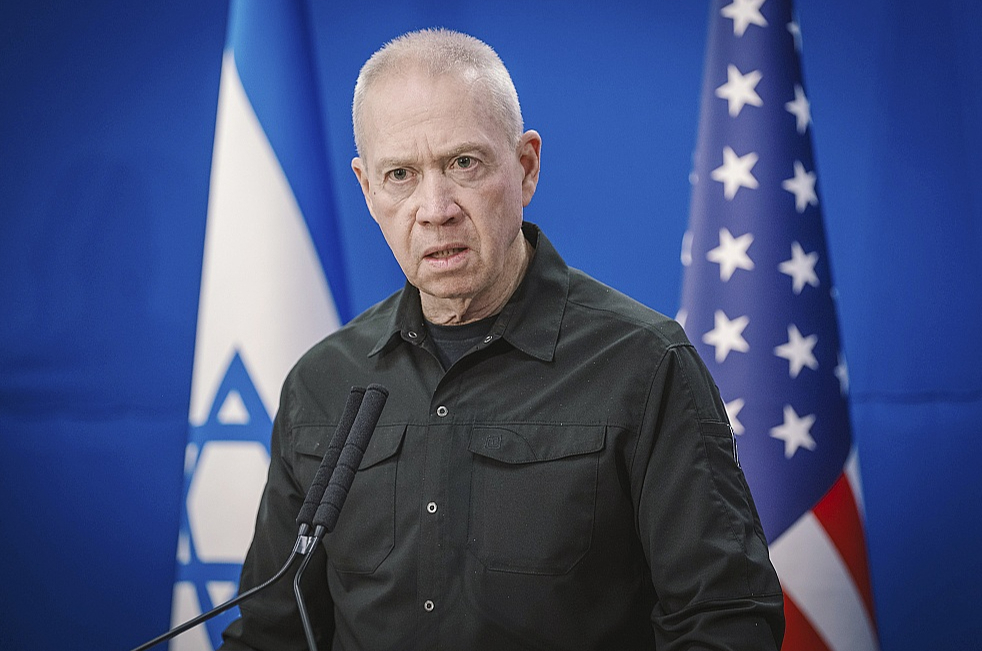 Izraēlas aizsardzības ministrs Joavs Galants. 