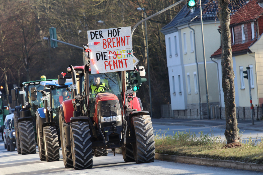 Vācijā zemnieki sāk protestu.