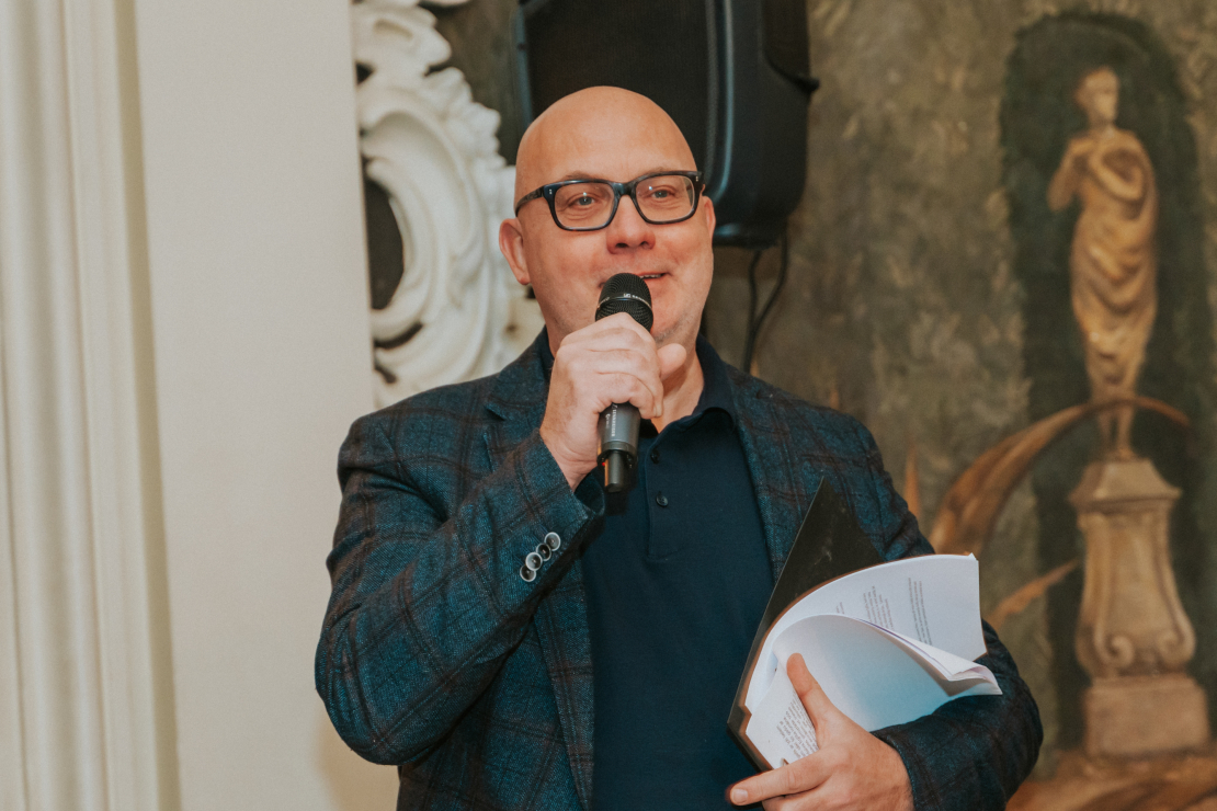 Daudzsēriju filmas "Pansija pilī" preses konference,