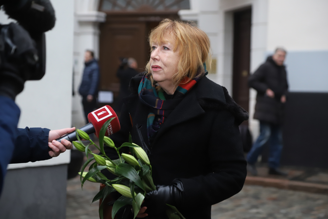 Mūziķi, draugi un tuvinieki atvadās no Jura Kulakova.