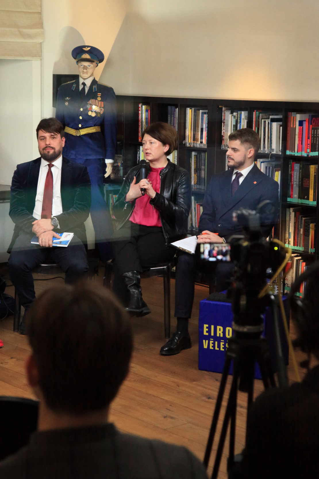  "Vērtējam darbus un solījumus" cikla diskusija “Kā nosargāt demokrātiskās vērtības?” Daugavpilī. 