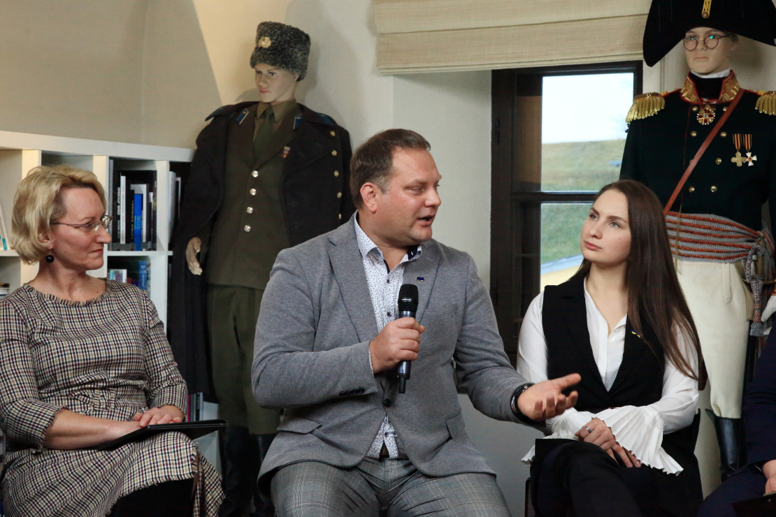  "Vērtējam darbus un solījumus" cikla diskusija “Kā nosargāt demokrātiskās vērtības?” Daugavpilī. 