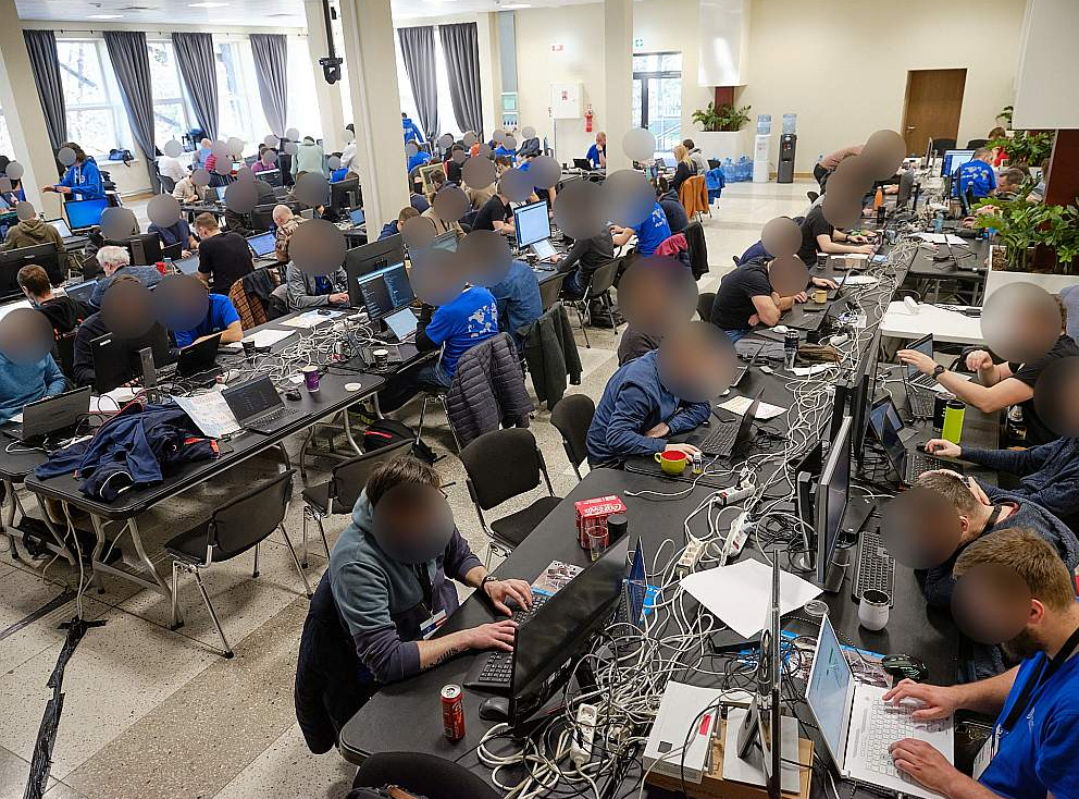 Latvijas Zemessardzes Kiberaizsardzības vienība komandā ar Luksemburgas bruņotajiem spēkiem 2023. gadā "Locked Shields 2023" mācībās ieguva augsto 4. vietu. Latvijas kiberzemessargu līmenis ir tik augsts, ka katru gadu tie ir gatavi cīnīties par uzvaru.