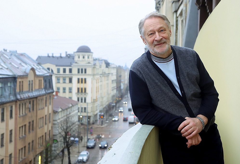 Dmitrijs Oreškins: "Vienalga, vai Putina vietā ierodas sliktāks, jaunāks, bet, lai cik briesmīgi būtu iedomāties, tā ir tikai pusbēda. Lieta tāda, ka postputiniskai Krievijai nav legālu izeju mierīgā ceļā no politiskās krīzes."