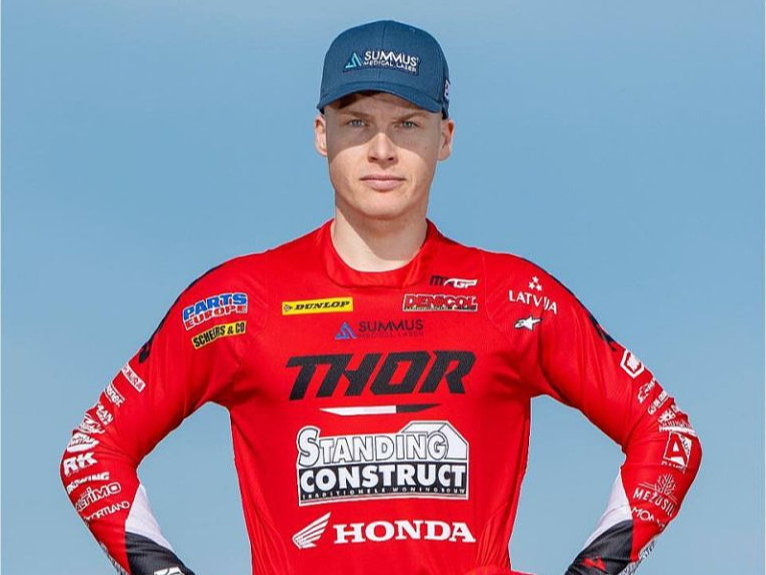 Pauls Jonass nedēļas nogalē sāks savu sesto sezonu pasaules motokrosa čempionāta prestižākajā MXGP klasē. Jācer, ka šogad izdosies izvairīties no sāpīgiem kritieniem un traumām.