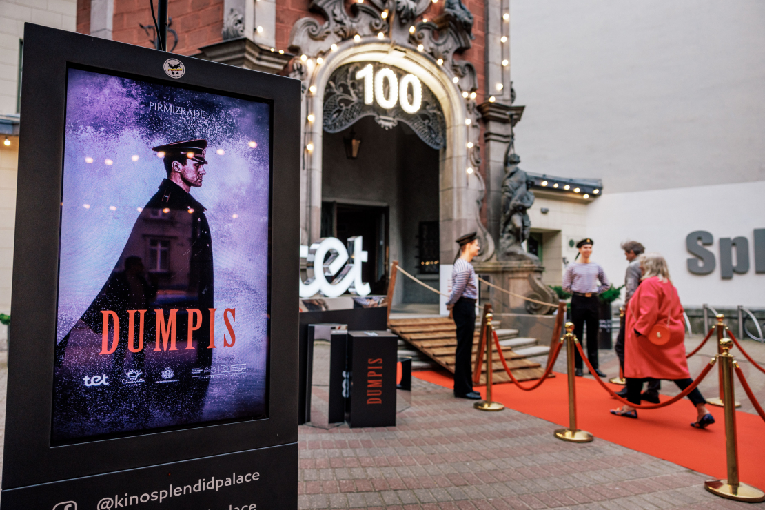 Daudzsēriju mākslas filmas “Dumpis” pirmizrāde kino "Splendid Palace".