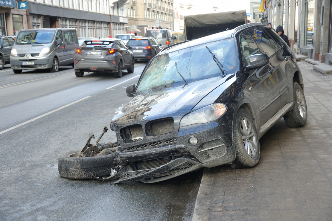 Auto. Avārija. Ilustratīvs attēls.