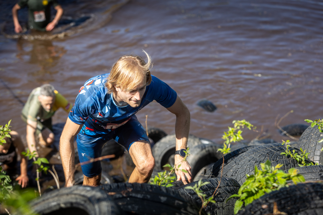 "Stipro skrējiens".