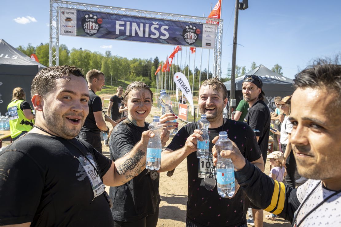 "Stipro skrējiens".