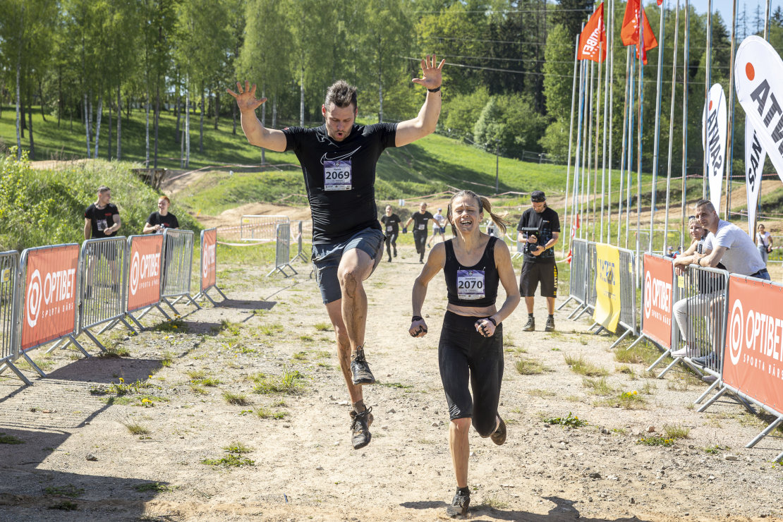 "Stipro skrējiens".