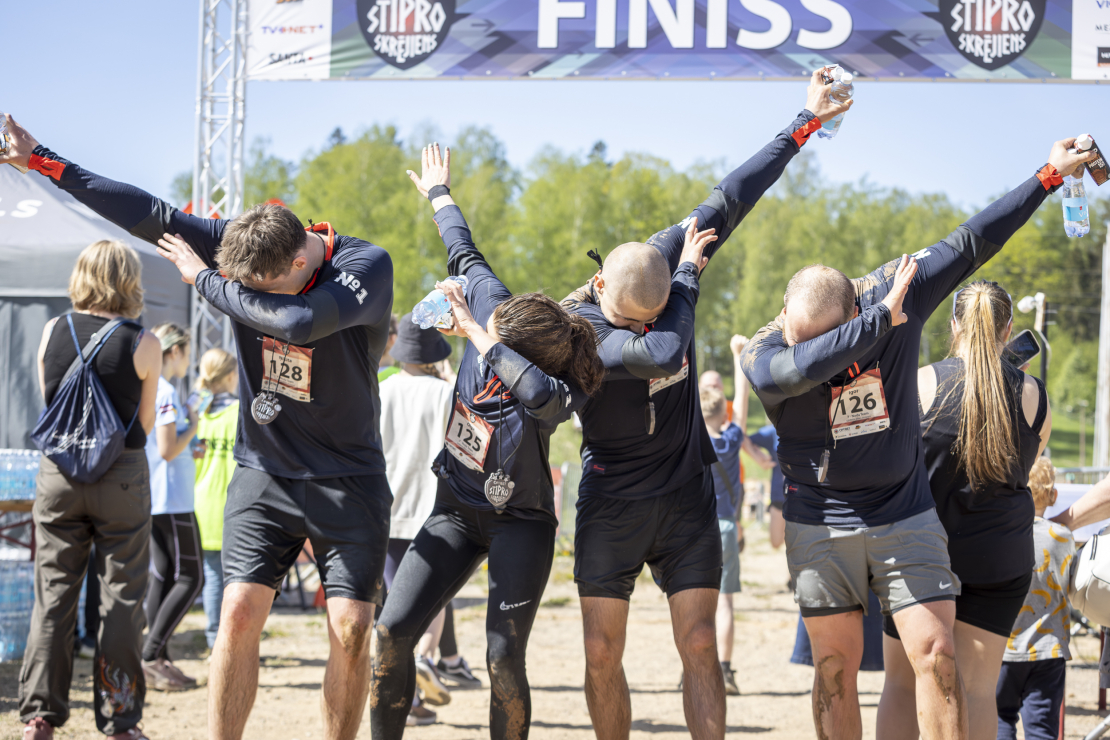 "Stipro skrējiens".