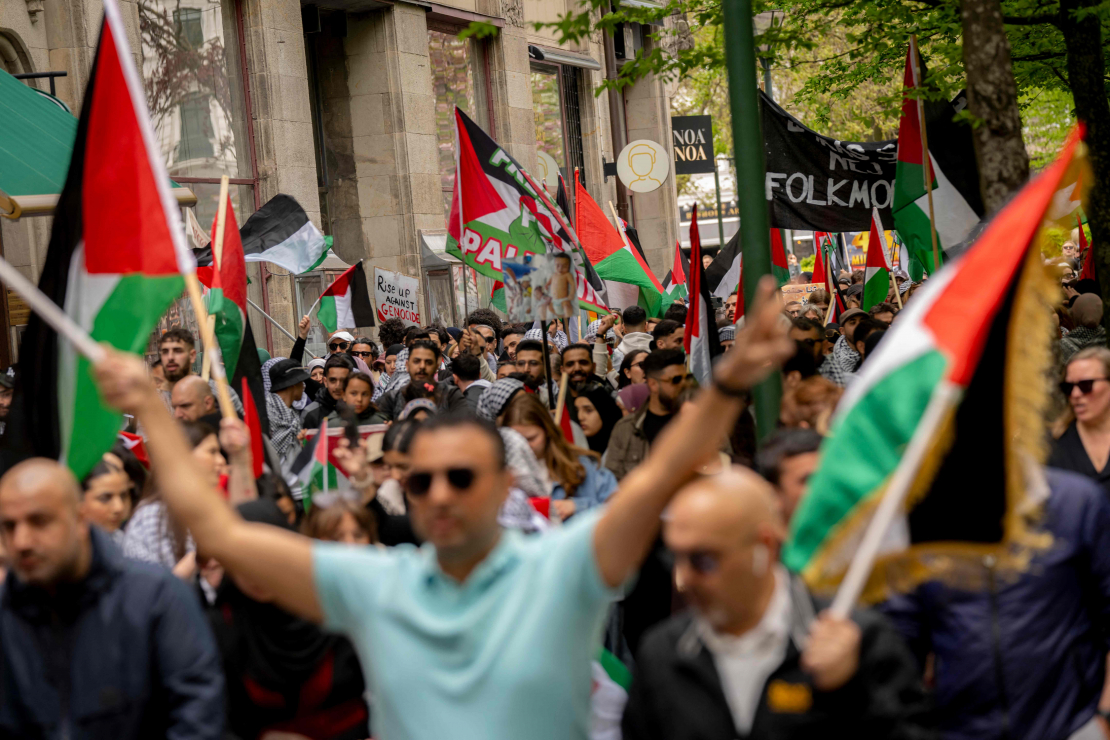 Malmē tūkstošiem palestīniešu atbalstītāju protestē pret Izraēlas dalību Eirovīzijā.