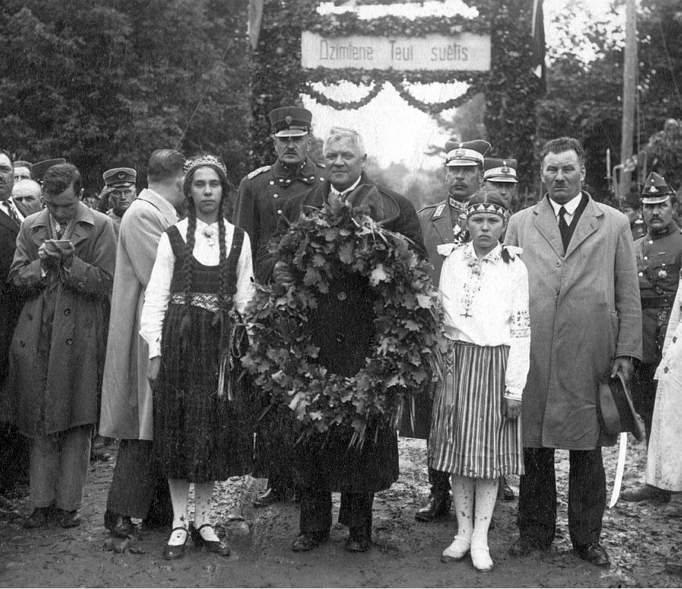 K. Ulmanis Latvijas brauciena laikā Irlavā 1934. gada jūnijā.