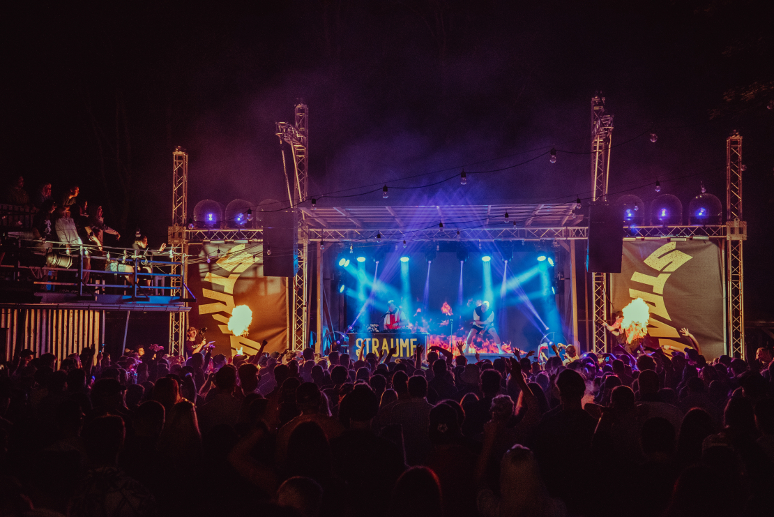 Latvijas hiphopa festivāls "Straume".