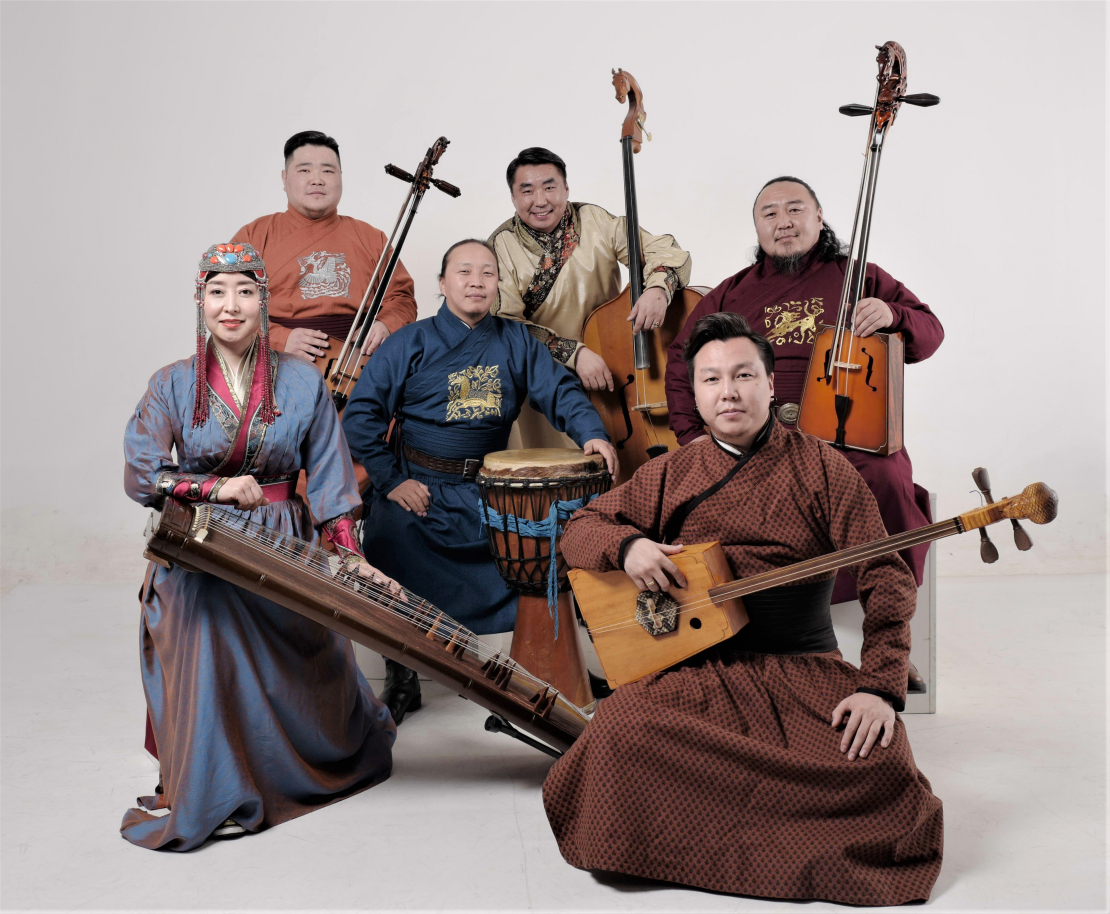 "Khusugtun".