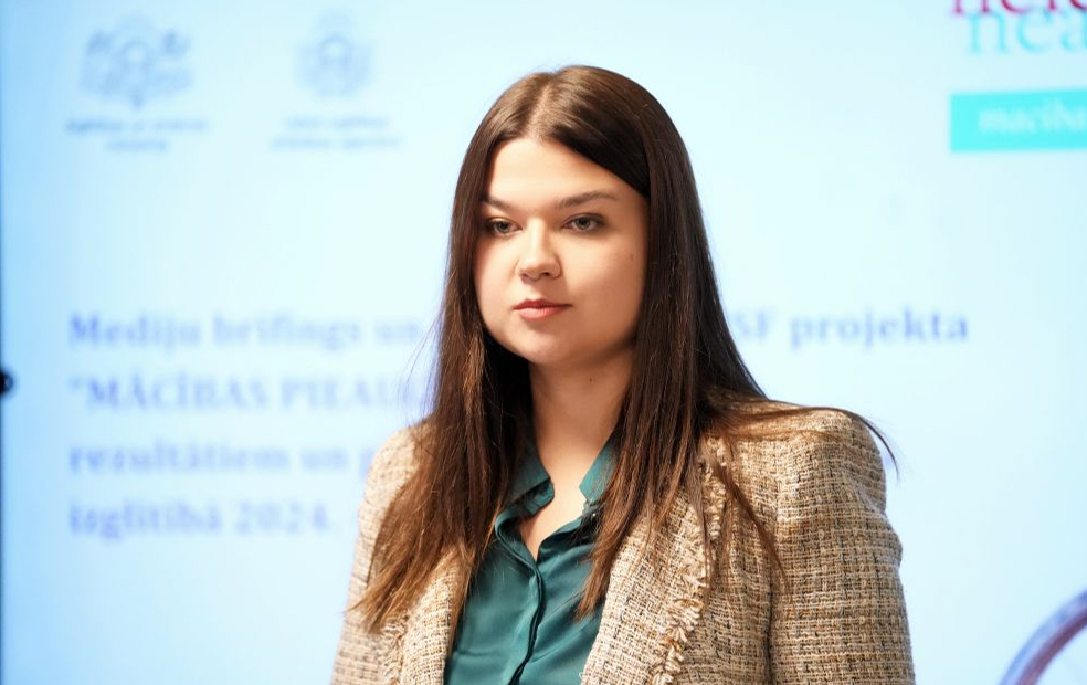 Izglītības un zinātnes ministrijas (IZM) parlamentārā sekretāre Silvija Reinberga.