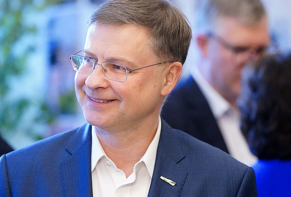 Valdis Dombrovskis.