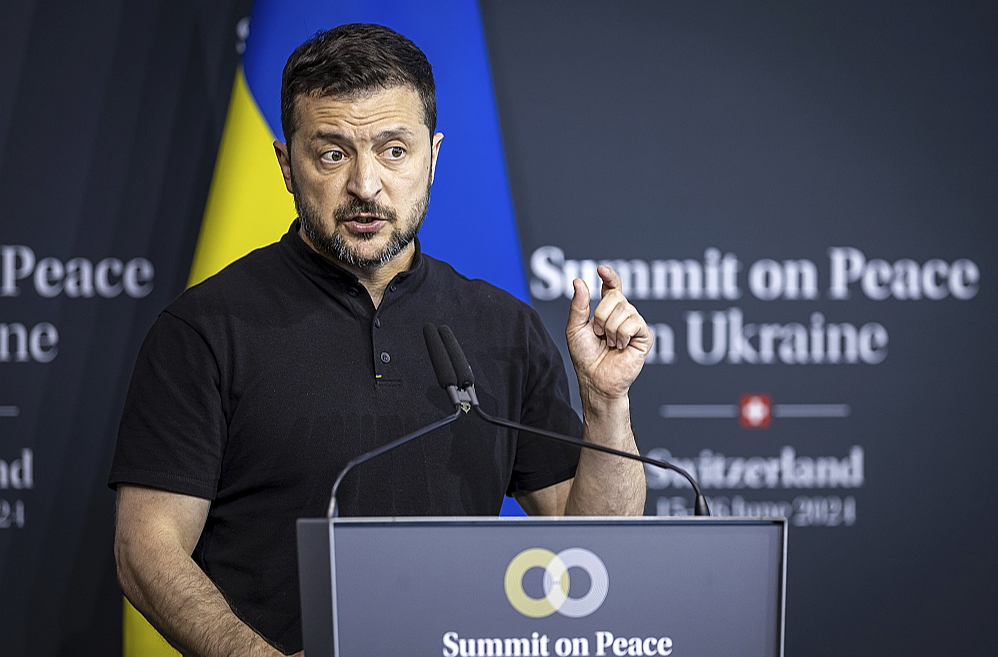 Ukrainas prezidents Volodimirs Zelenskis: "Ja Krievijai būtu interese par mieru, kara nebūtu."