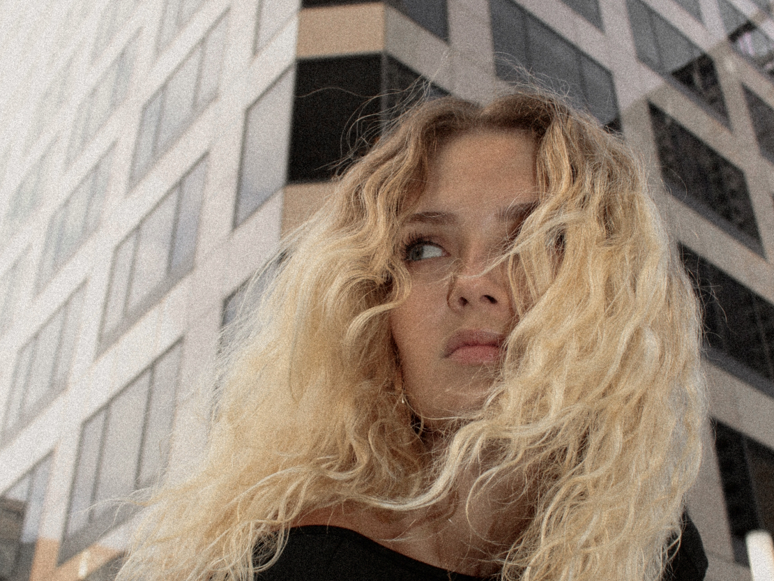 Elise DeMae.