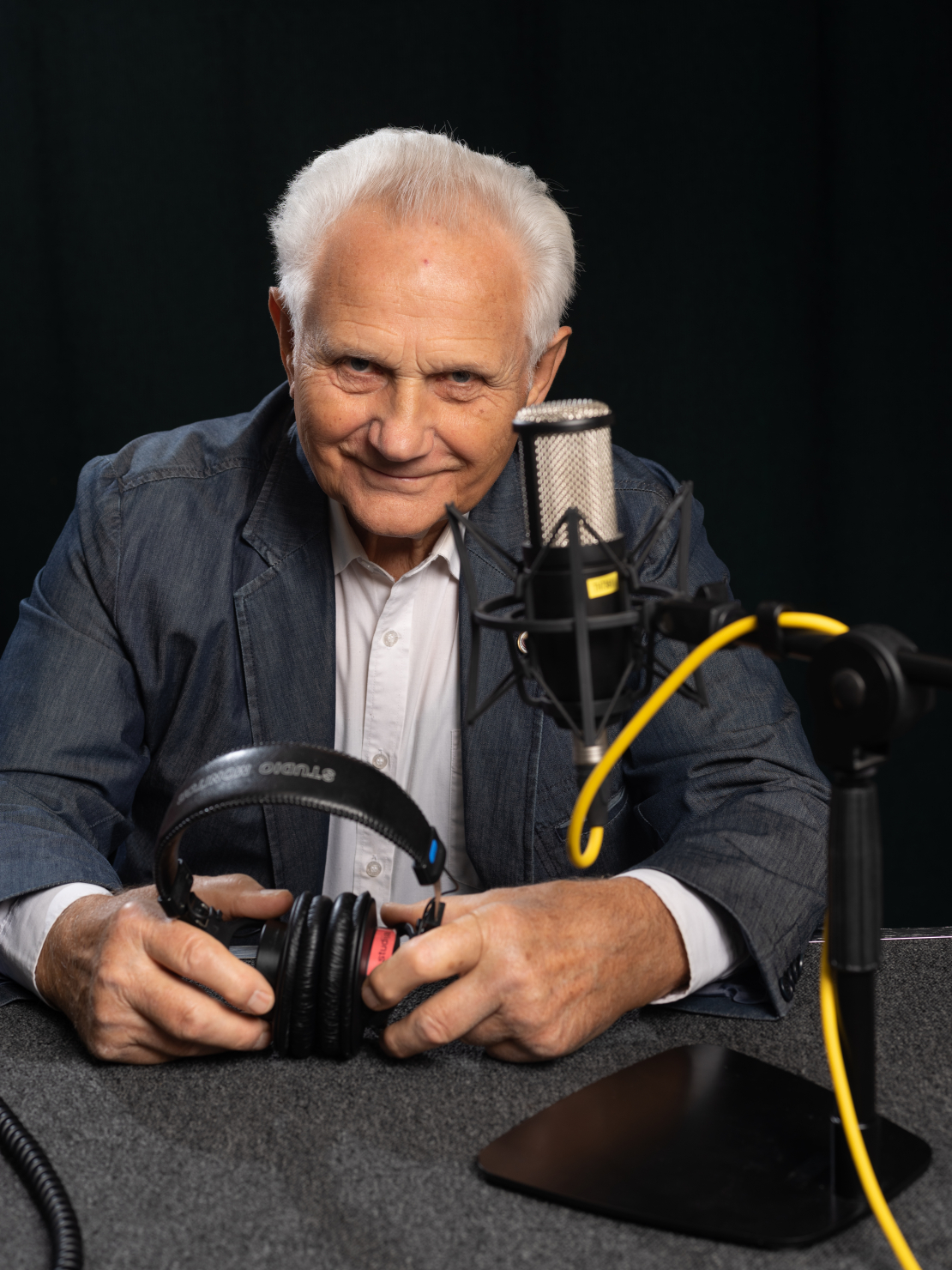 Gunārs Jākobsons svin 70 gadus Latvijas Radio ēterā.