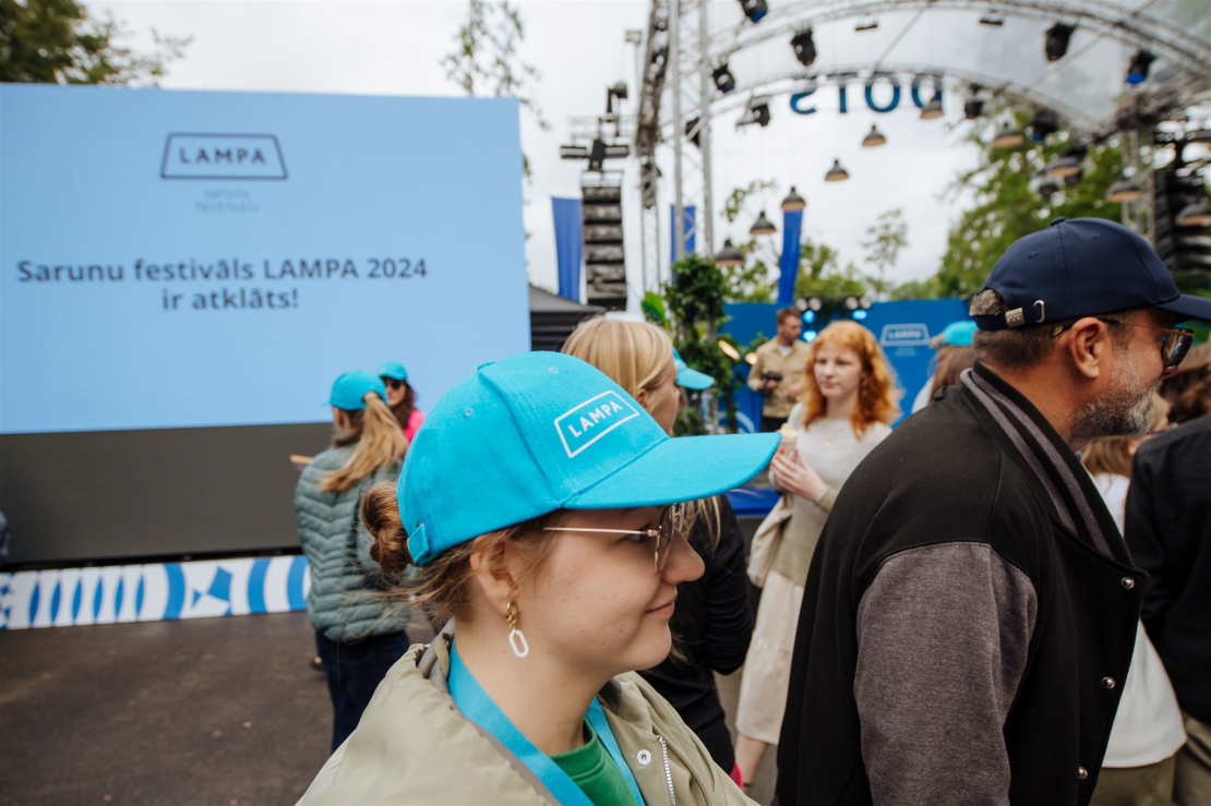 Sarunu festivāls "Lampa". 