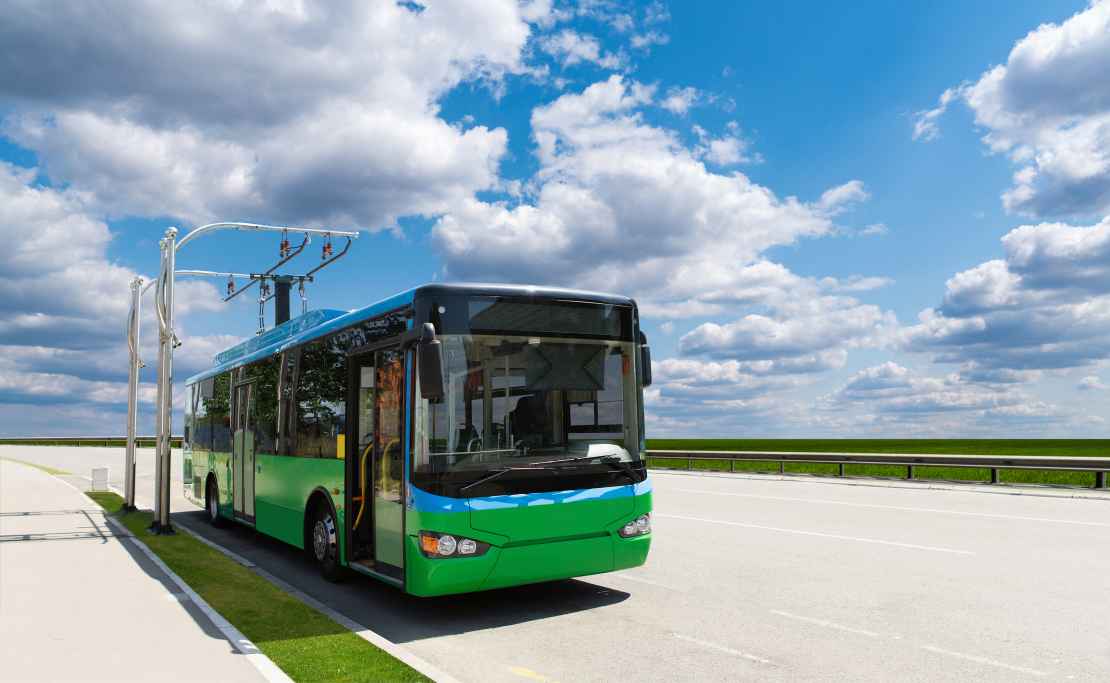 Potenciālā iepirkuma konkursā uzņēmēju piedāvātās autobusu cenas esot tādas, ka divu autobusu vietā projektā varēšot atļauties tikai vienu.