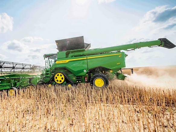 'John Deere S7' atjaunotais modelis.