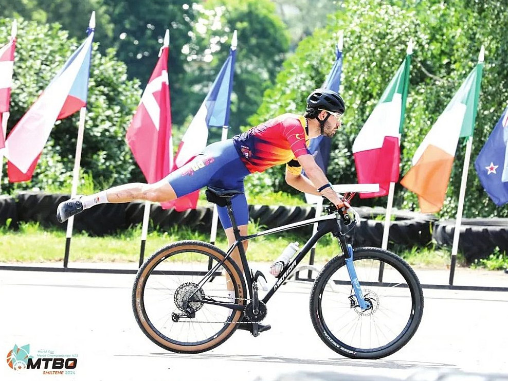 Smiltenē vairāku dienu garumā notikušas pasaules labāko MTB orientieristu sacensības.