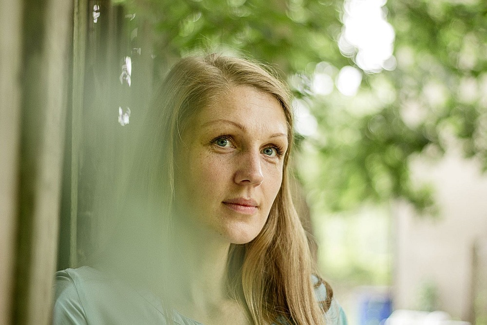 Laura Vinogradova: "Ticu, ka, lasot citu stāstus, es vairāk saprotu cilvēci, mana pasaule kļūst bagātīga, kas uzreiz nozīmē, ka esmu iejūtīgāka, empātiskāka."