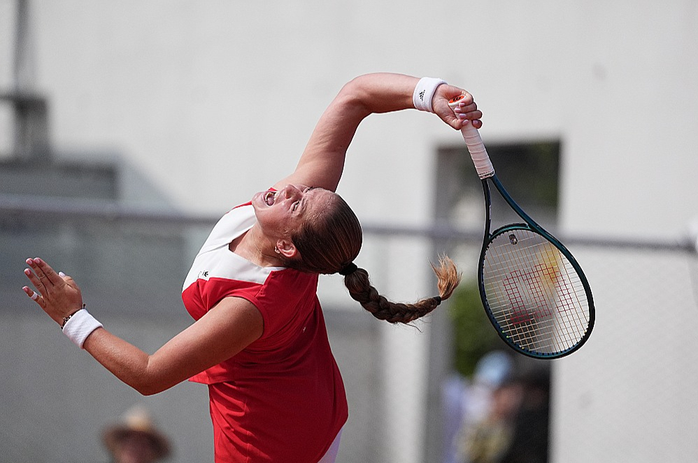 Latvijas labākajai tenisistei Aļonai Ostapenko Parīzes olimpiskās spēles beidzās jau pēc pirmās kārtas cīņas. Trīs olimpiskajos startos viņa nav uzvarējusi ne reizi.