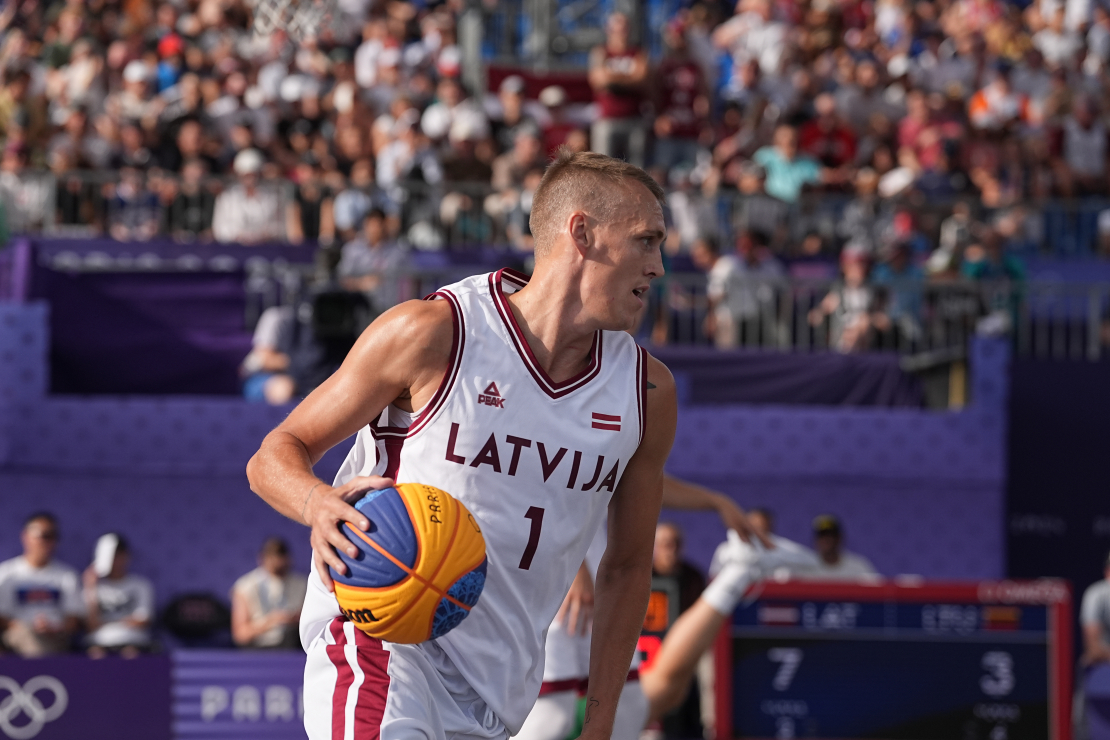 3x3 basketbola turnīra spēle starp Latvijas un Lietuvas valstsvienībām 2024. gada vasaras olimpiskajās spēlēs Parīzē.