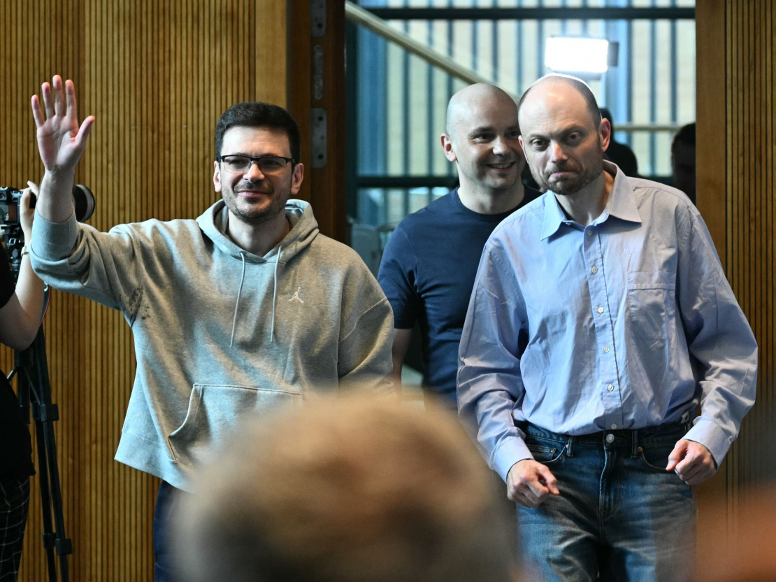 Iļja Jašins, Andrejs Pivovarovs un Vladimirs Kara-Murza.