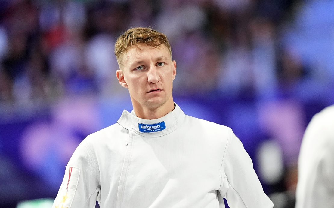Modernās pieccīņas sportists Pāvels Švecovs piedalās modernās pieccīņas paukošanas sacensībās 2024. gada vasaras olimpiskajās spēlēs Parīzē.