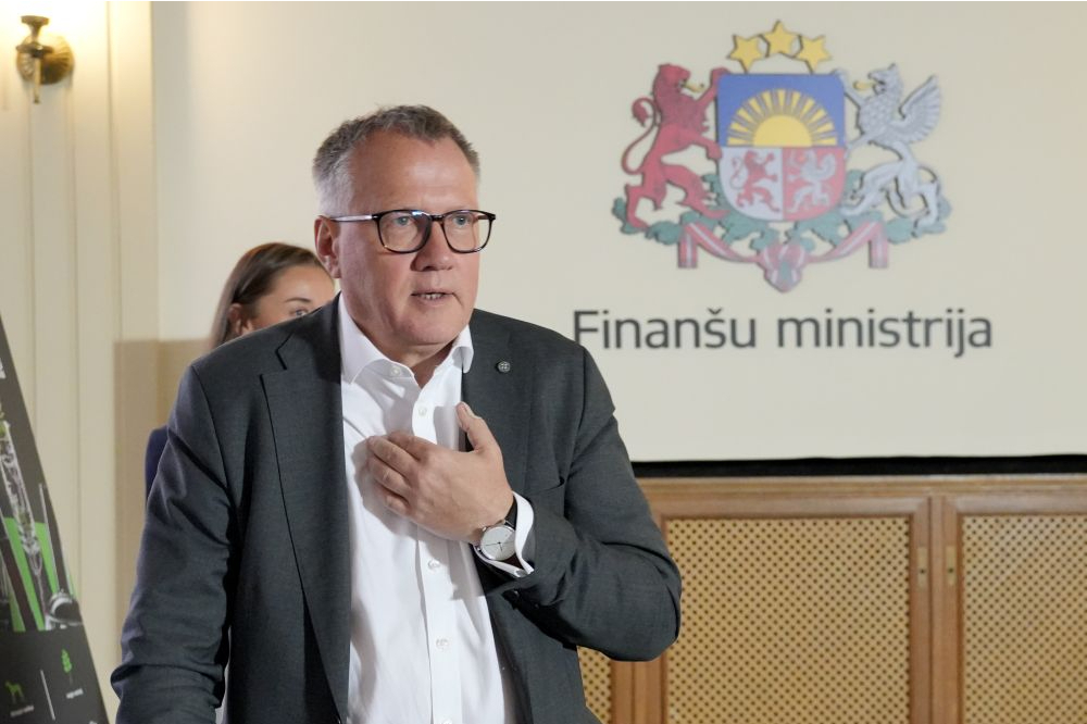 Arvils Ašeradens.