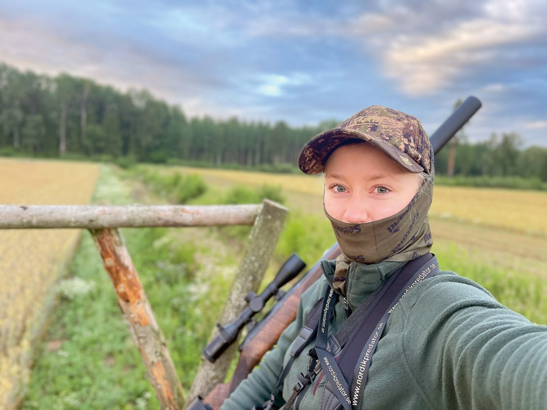 No rīta brīvprātīgi piespiedu kārtā klausoties Latvijas Radio 2 koncertprogrammu, kas dārd no meža otras puses. Tā kā tajā jokā – mani kaimiņi klausās labu mūziku… grib viņi to vai negrib.